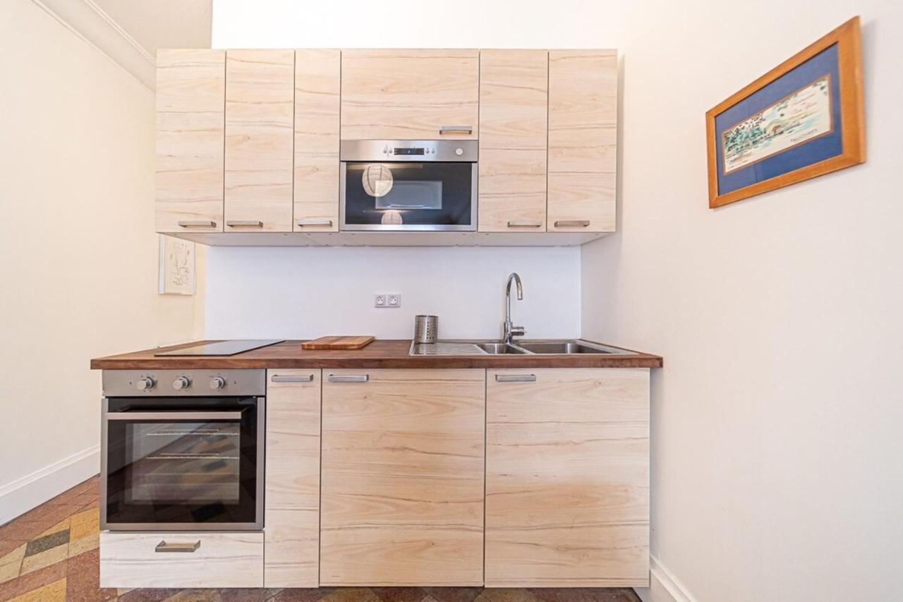 Apartamento Le Petit Aguesseau-Piscine Du Rhone Bellecour Lyon Exterior foto